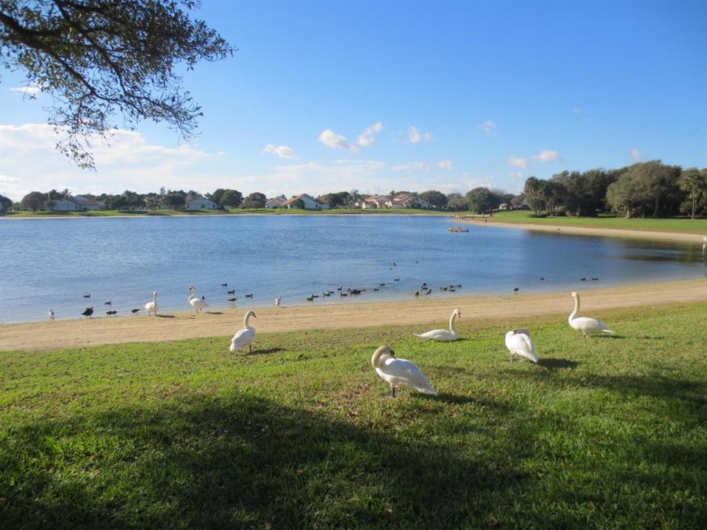 WINDWOOD, PARK AT WINDWOOD - Residential