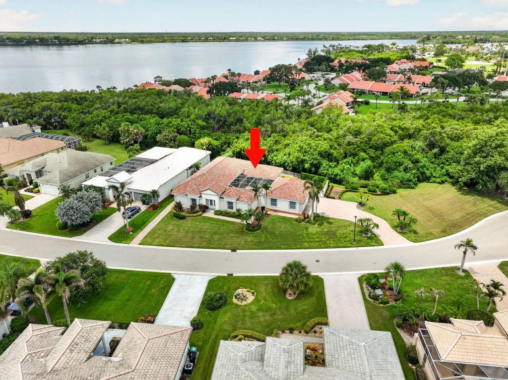 Photo of 3202 SE BRAEMAR Way, Port Saint Lucie, FL 34952 (MLS # B26065799)