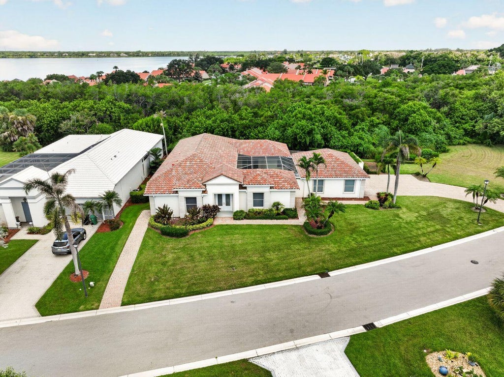 Photo of 3202 SE BRAEMAR Way, Port Saint Lucie, FL 34952 (MLS # B26065799)