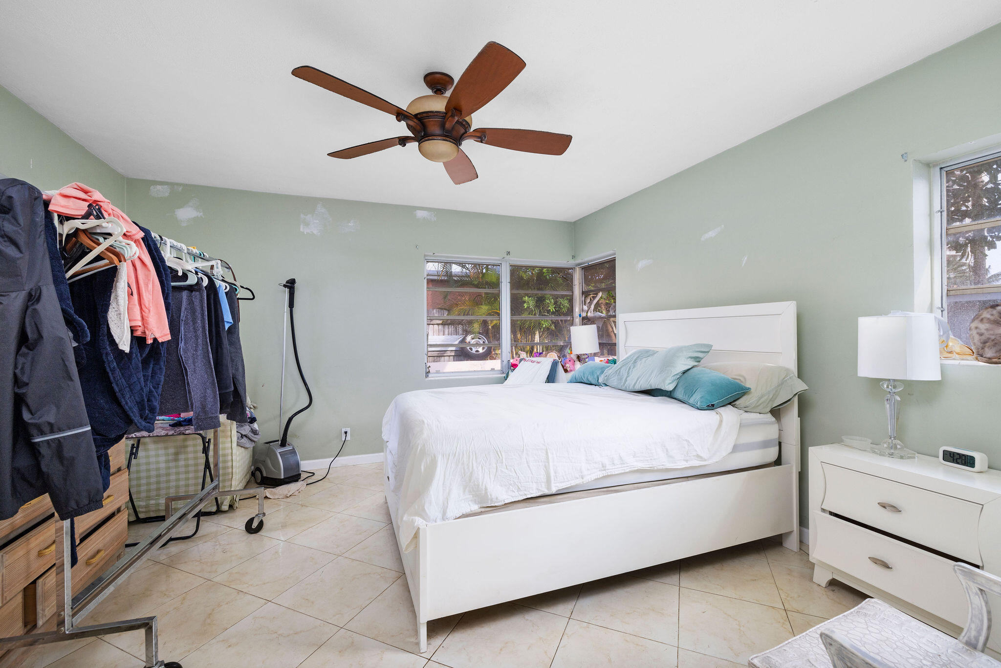 YACHT HARBOR ESTATES - Residential