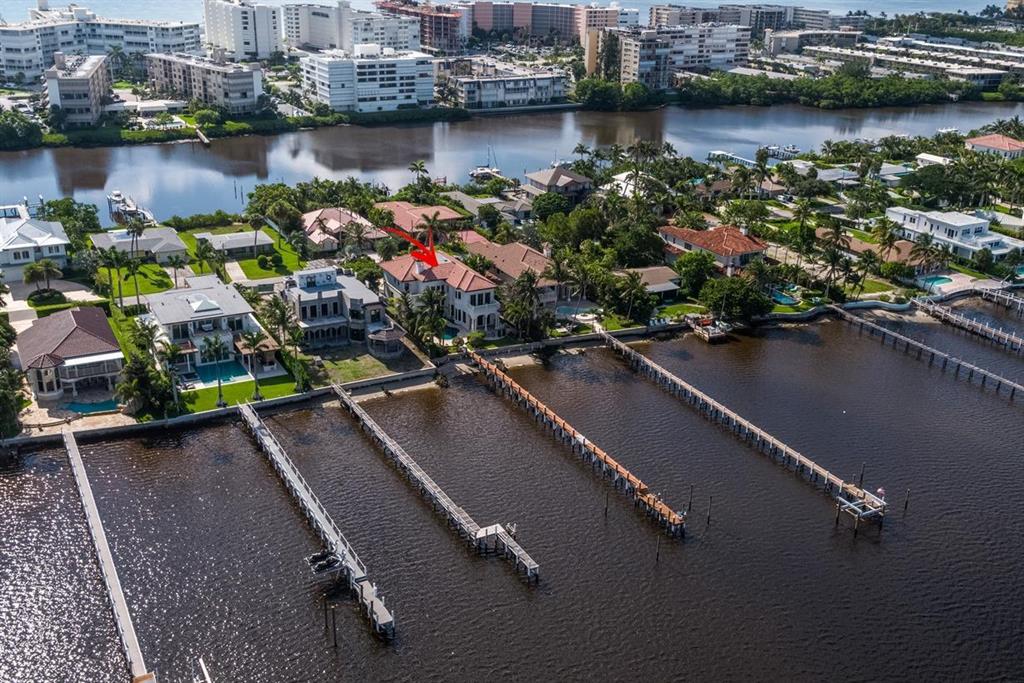 LAKE SHORES LANTANA - Residential