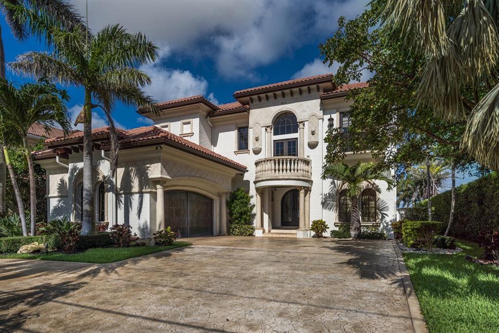 LAKE SHORES LANTANA - Residential