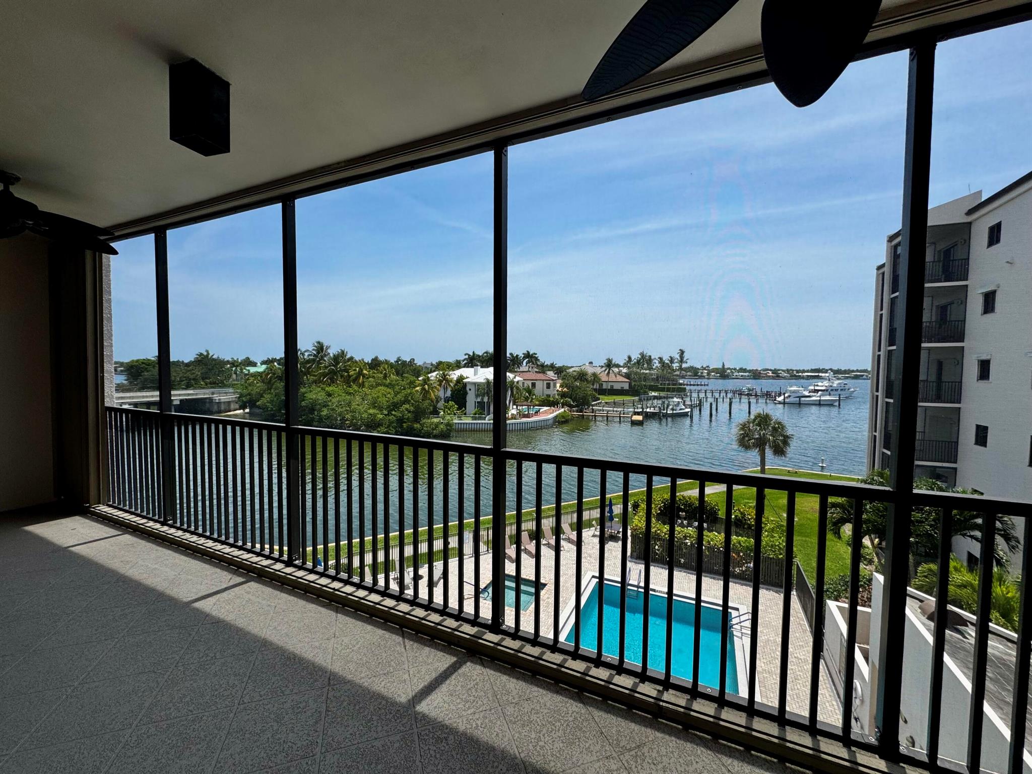 MARINA AT TWELVE OAKS CON - Residential Lease