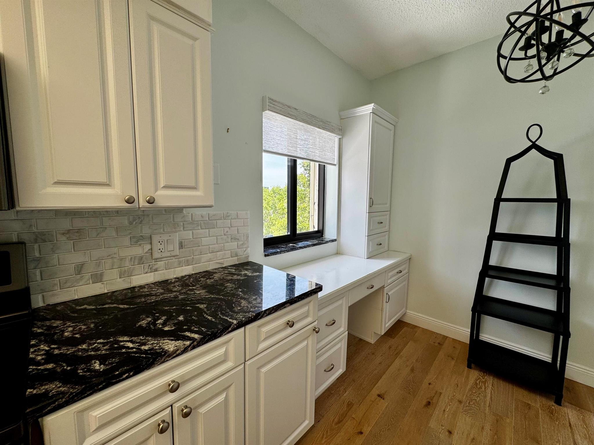 MARINA AT TWELVE OAKS CON - Residential Lease