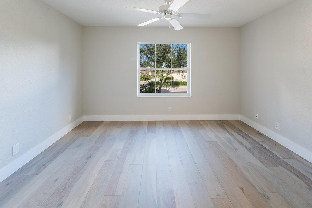 KENSINGTON - Residential