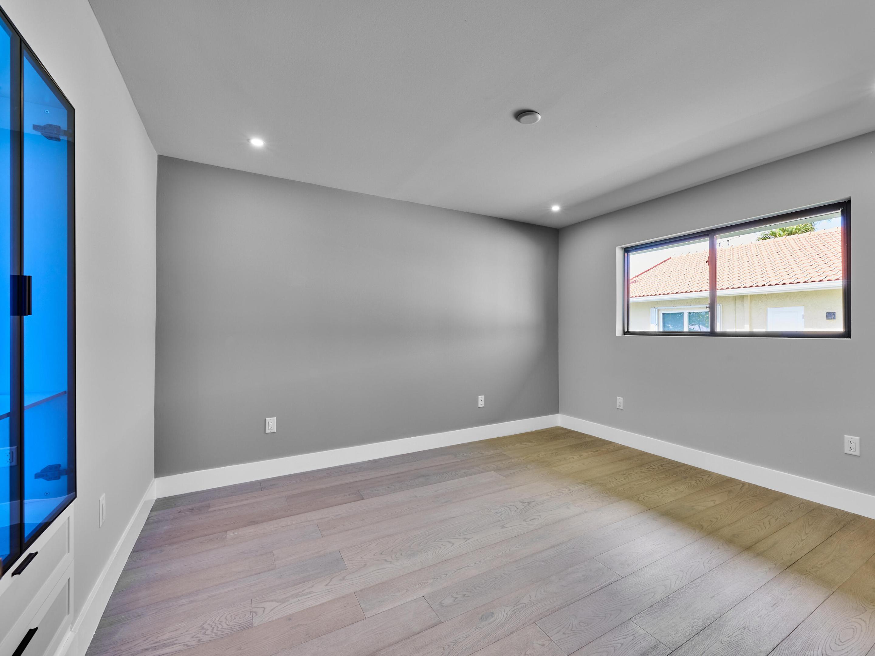 PALM BEACH ISLES 2 - Residential