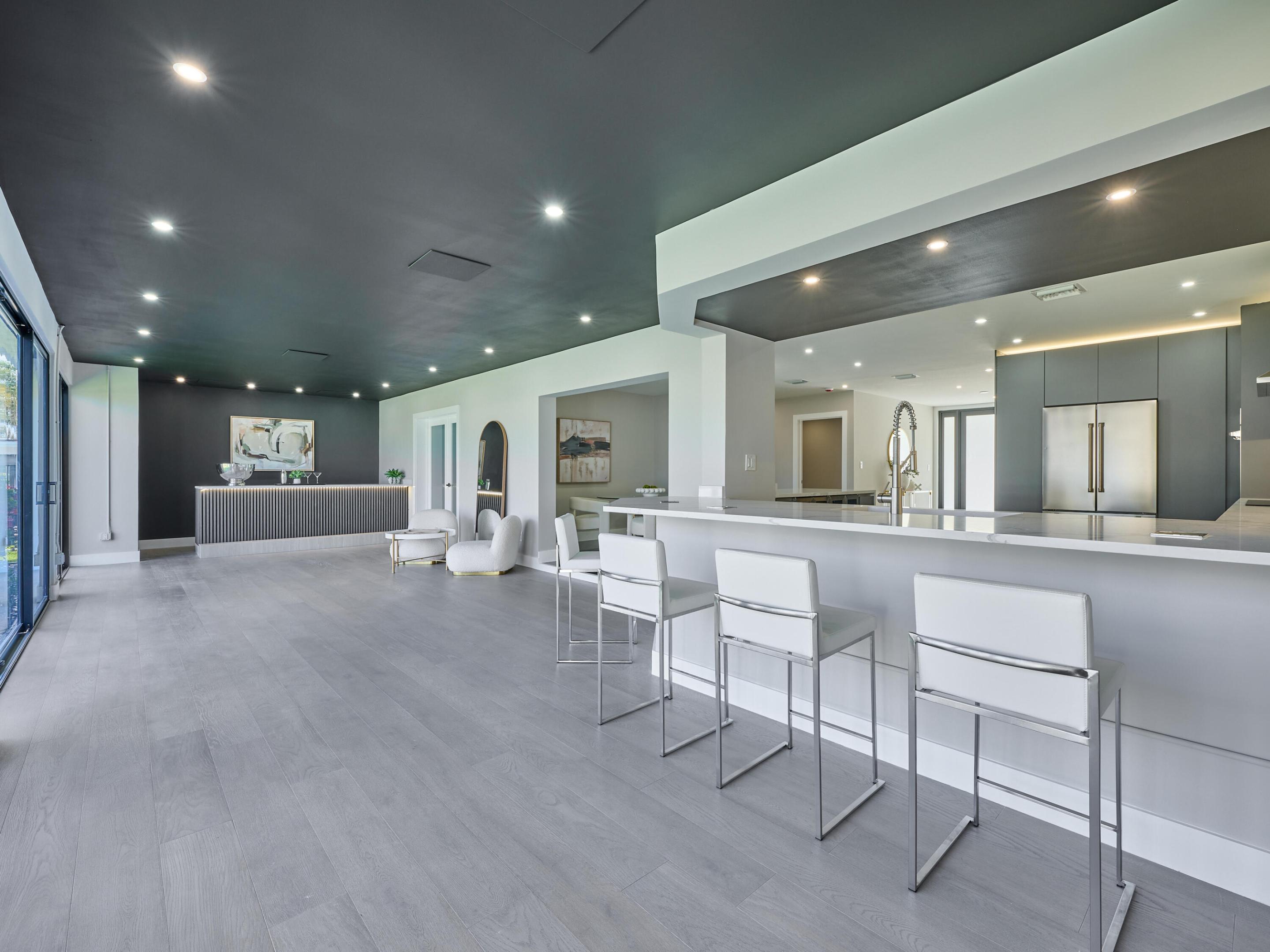 PALM BEACH ISLES 2 - Residential