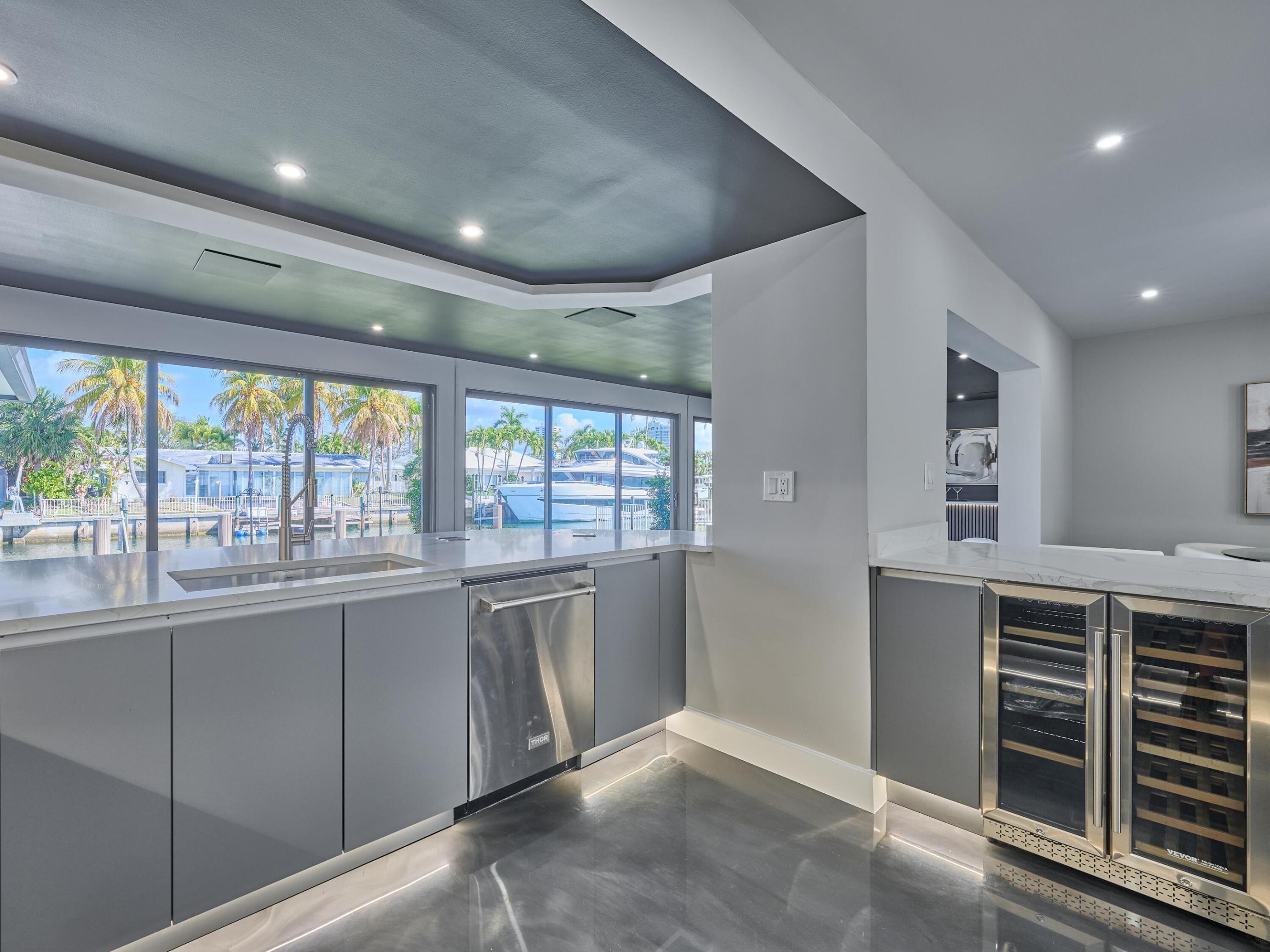 PALM BEACH ISLES 2 - Residential