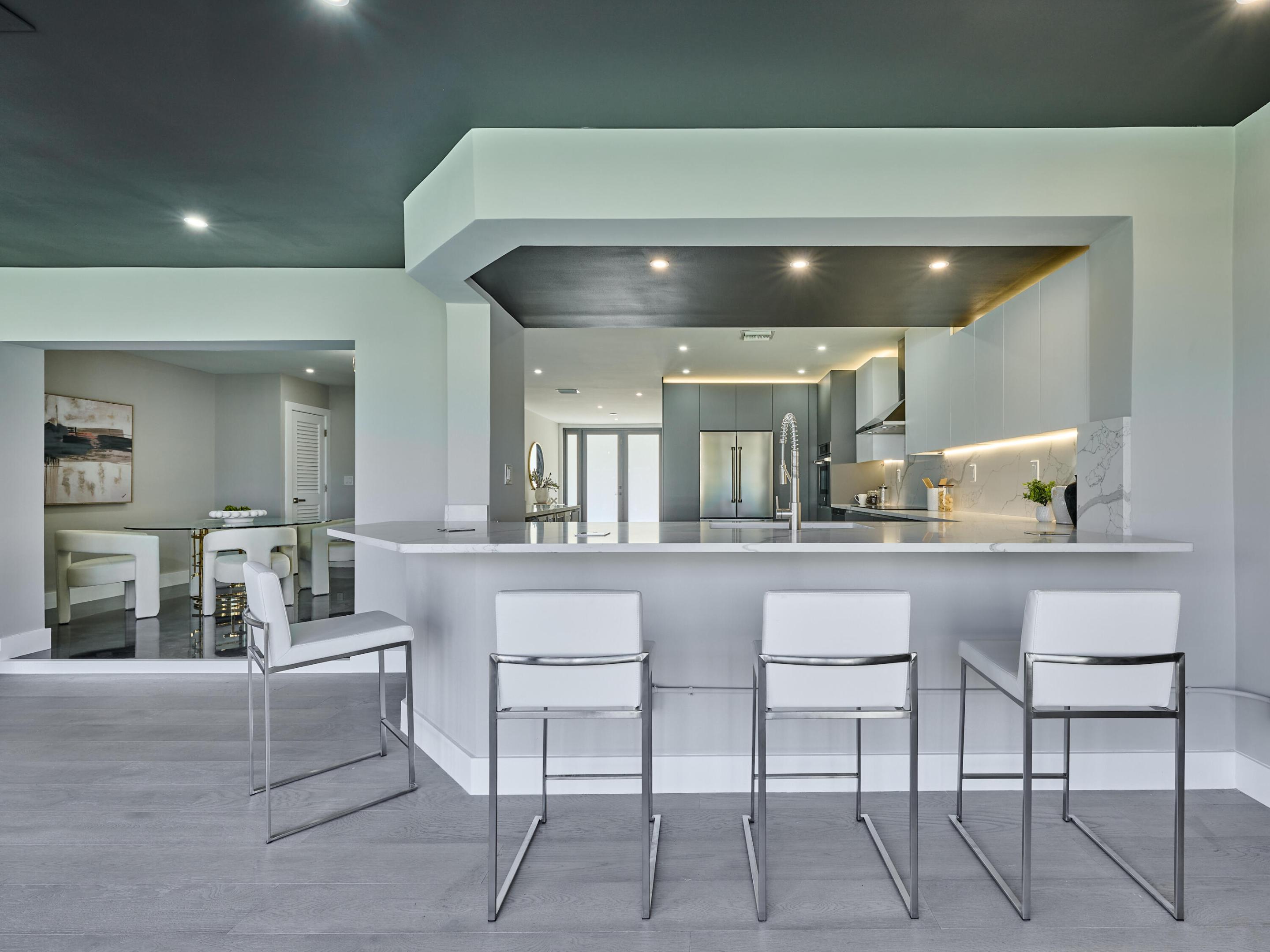 PALM BEACH ISLES 2 - Residential