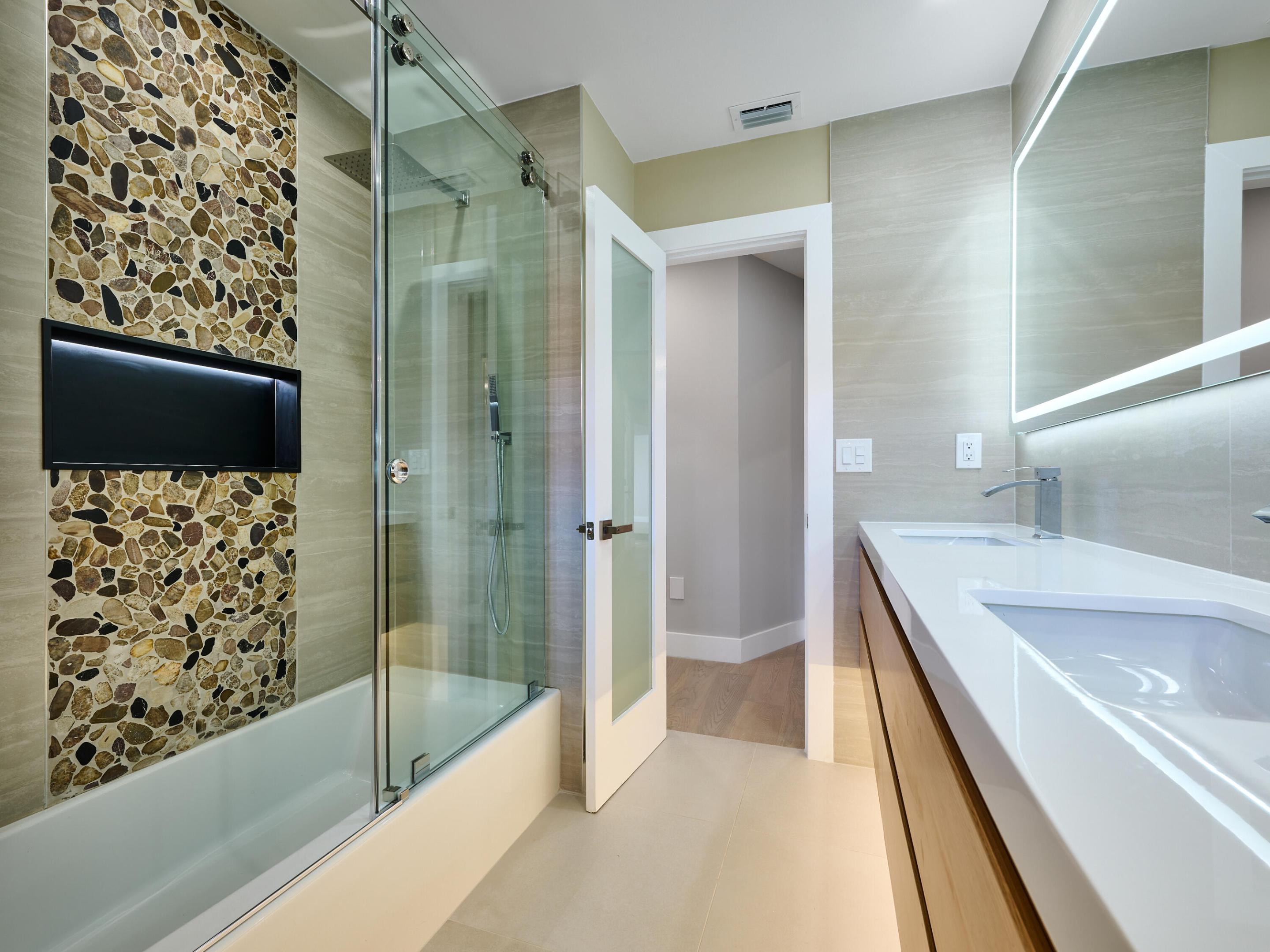 PALM BEACH ISLES 2 - Residential