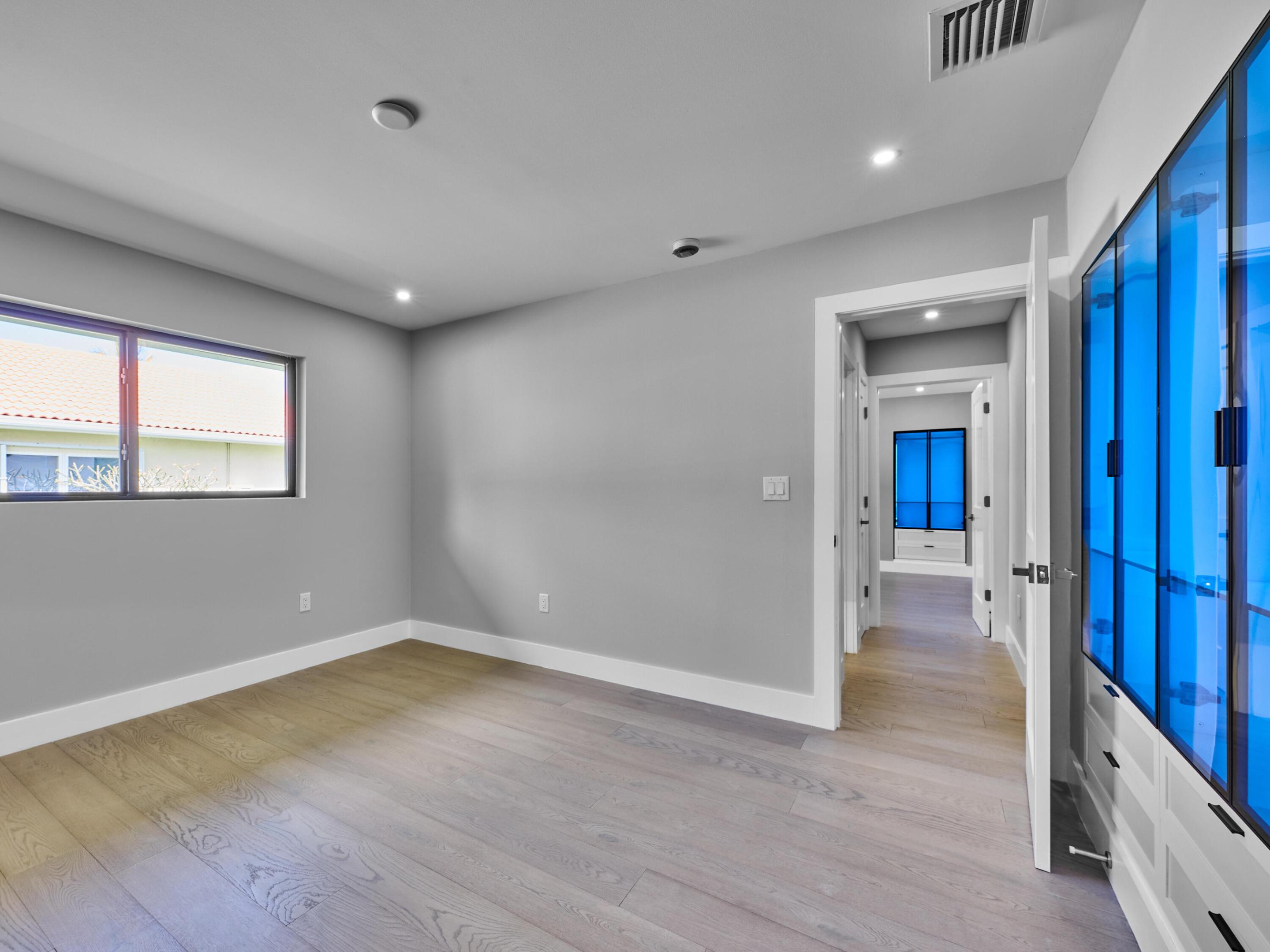 PALM BEACH ISLES 2 - Residential