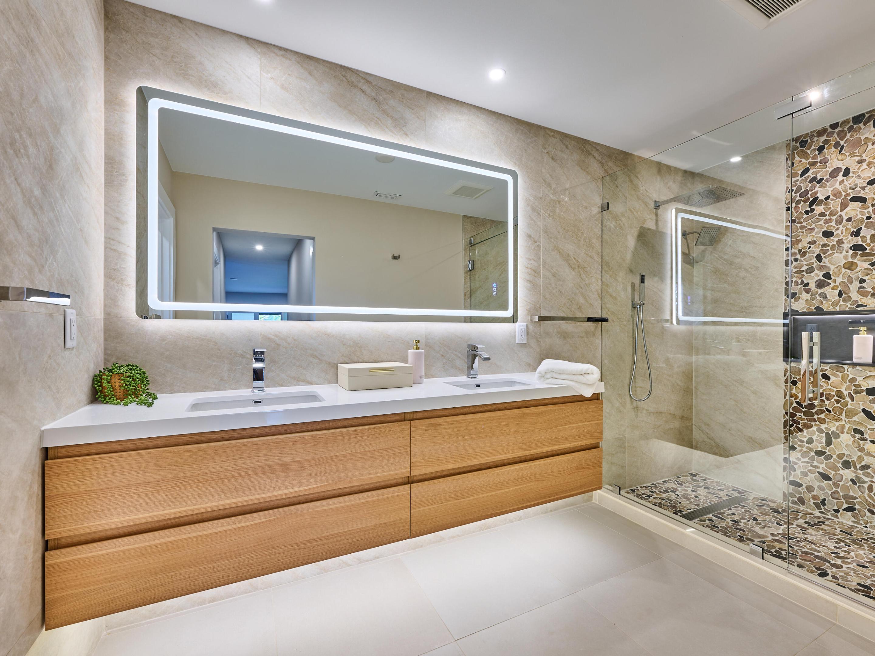 PALM BEACH ISLES 2 - Residential