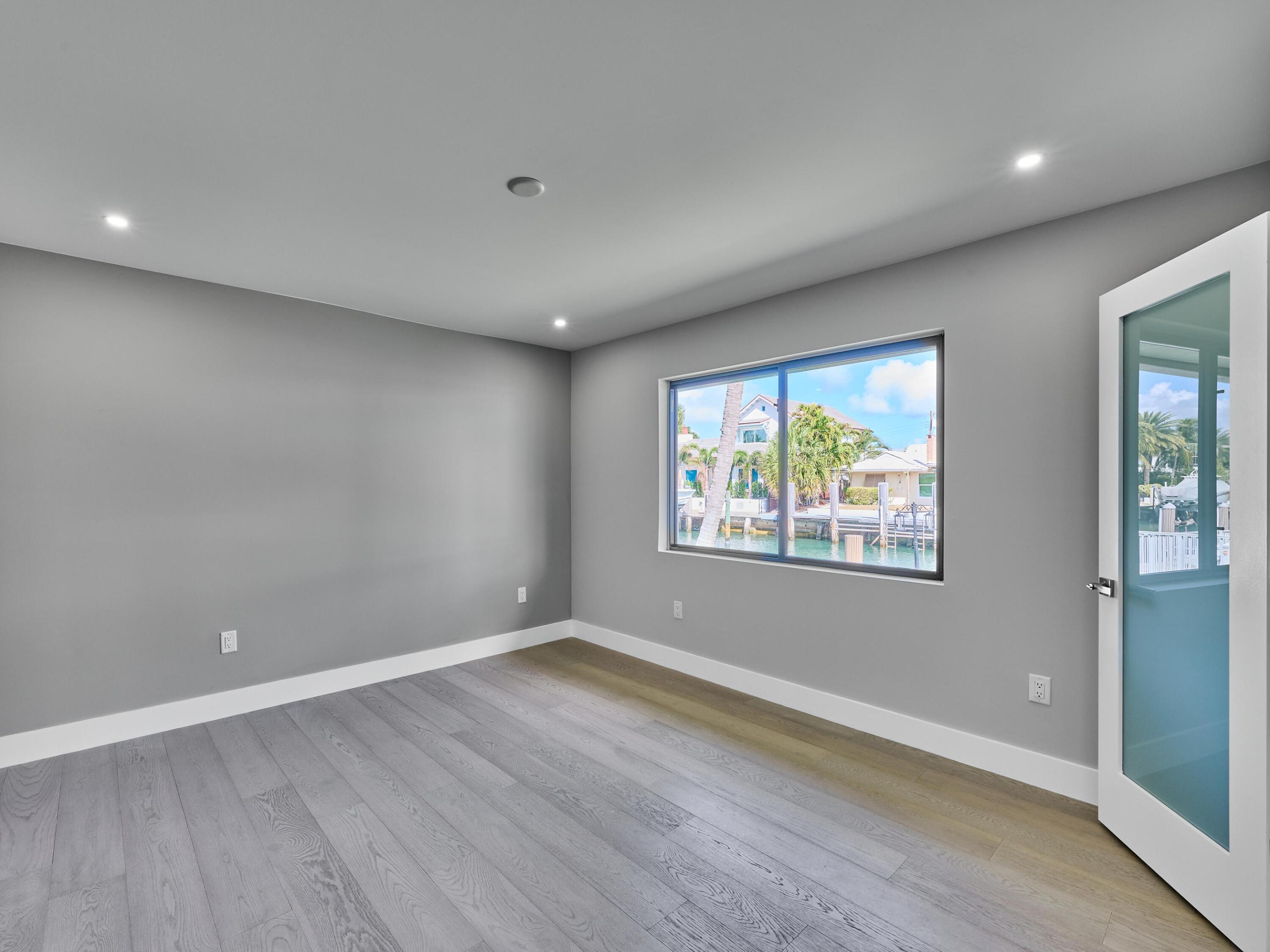 PALM BEACH ISLES 2 - Residential