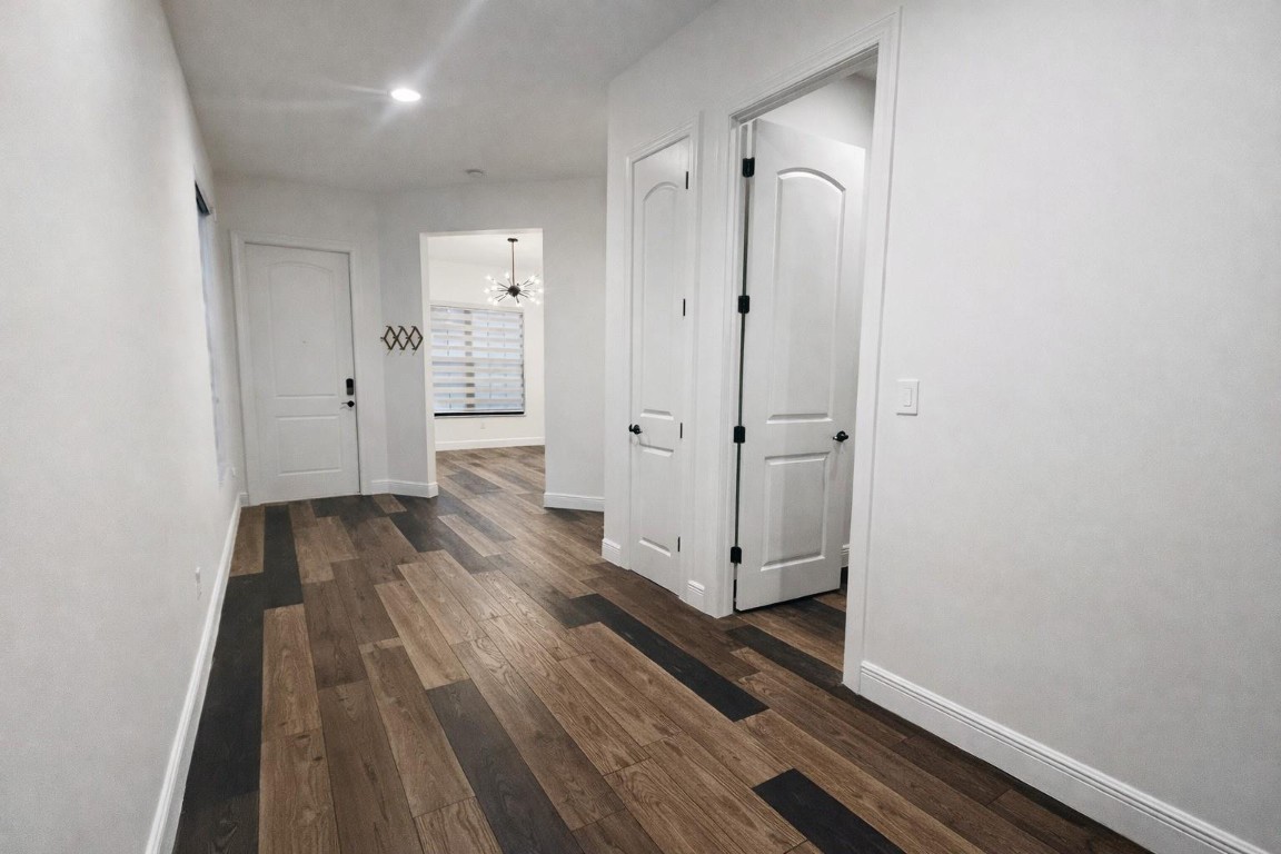 Coral Lago 182-31 B - Residential