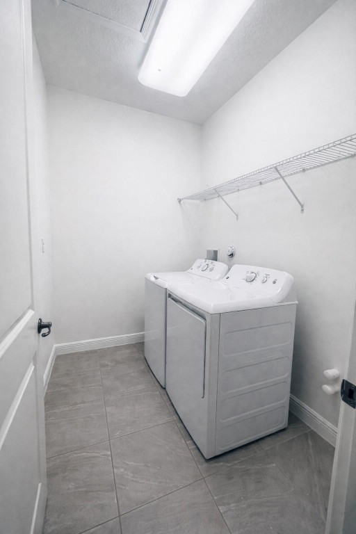 Coral Lago 182-31 B - Residential