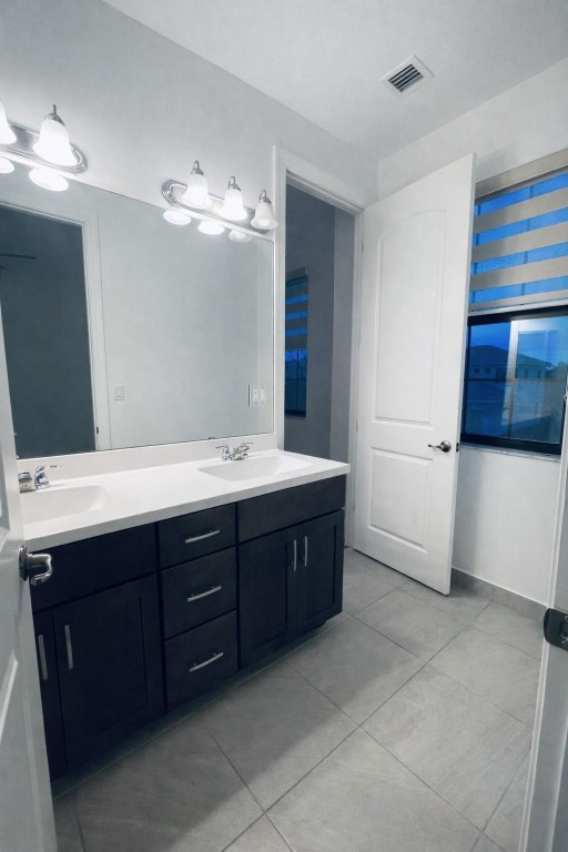 Coral Lago 182-31 B - Residential