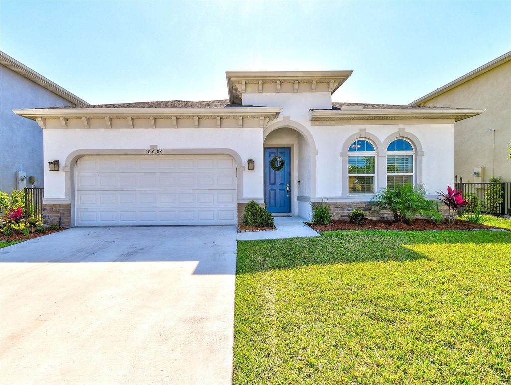 Photo of 10683 SW Prato Way, Port Saint Lucie, FL 34987 (MLS # F10410783)