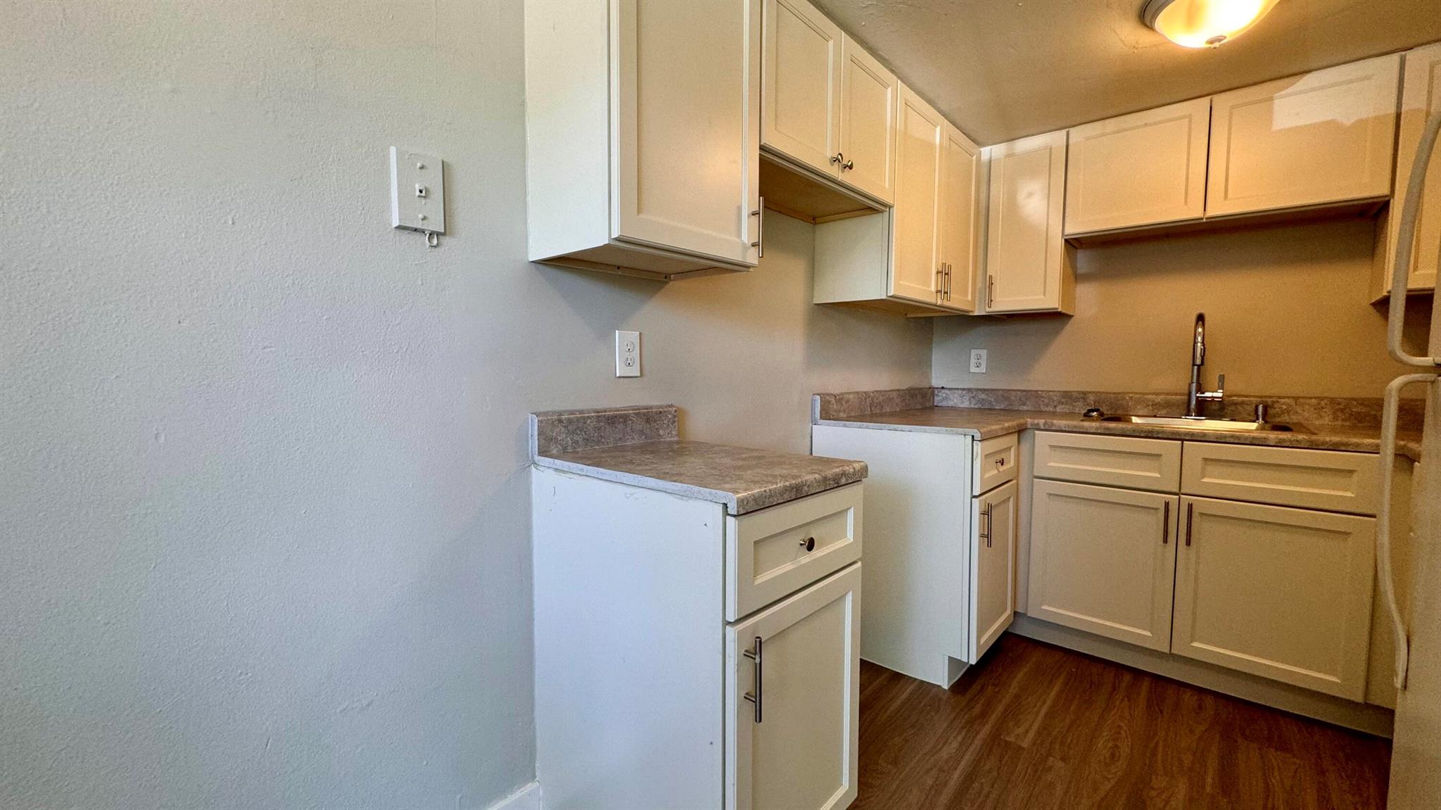 6th Ave - Residential Lease