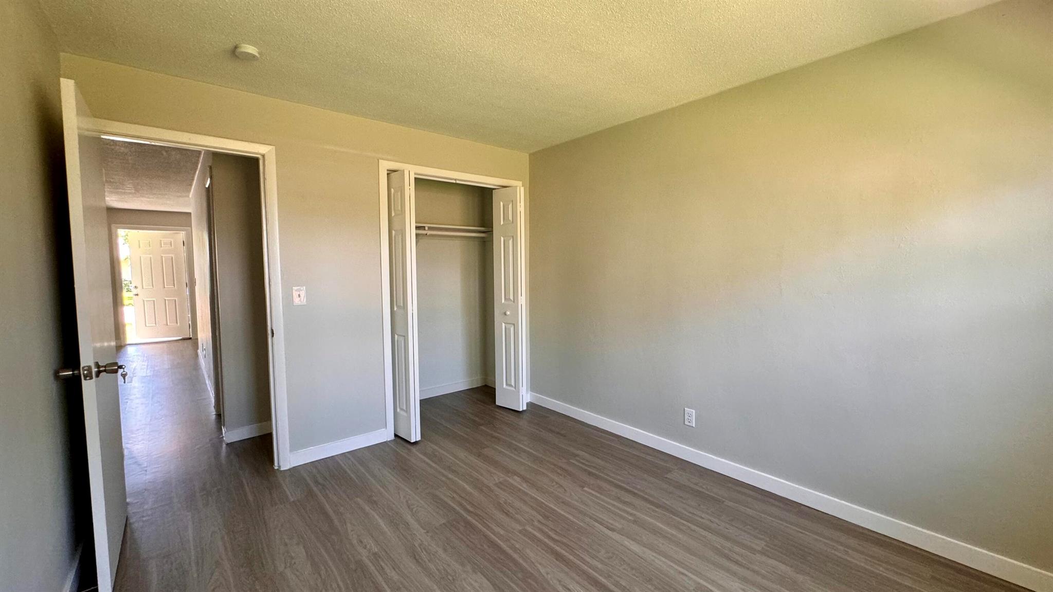 6th Ave - Residential Lease