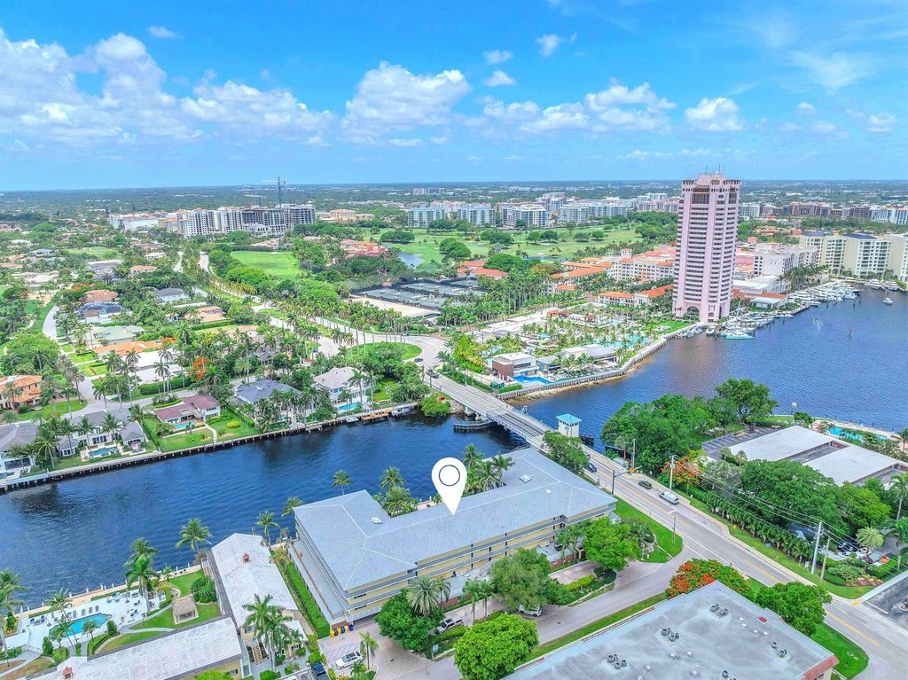 Photo of 1015 Spanish River Road, Boca Raton, FL 33432 (MLS # R11027832)