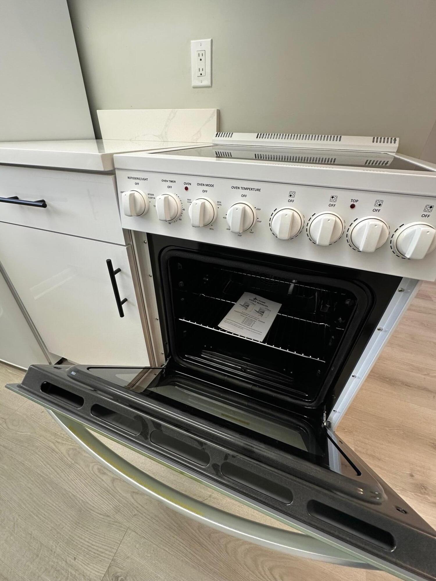 LAKE WORTH TOWN OF - Residential Lease