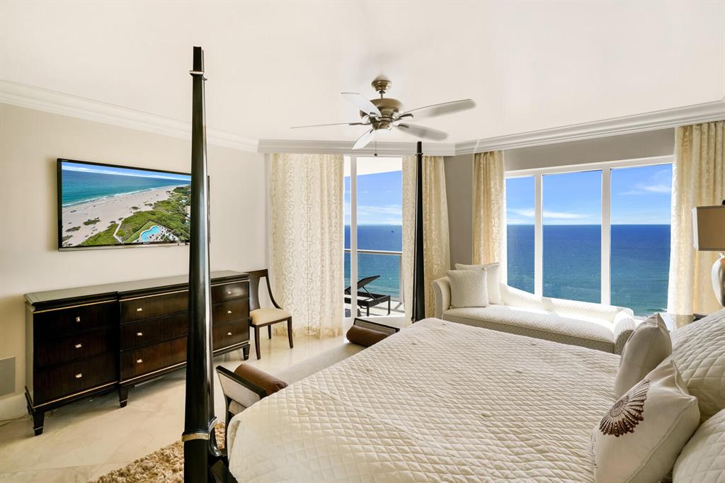 RITZ CARLTON RESIDENCES - Residential