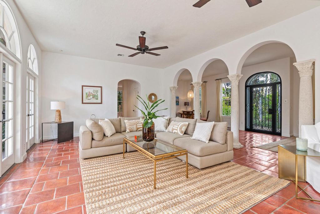 Photo of 236 La Puerta Way, Palm Beach, FL 33480 (MLS # R10966794)