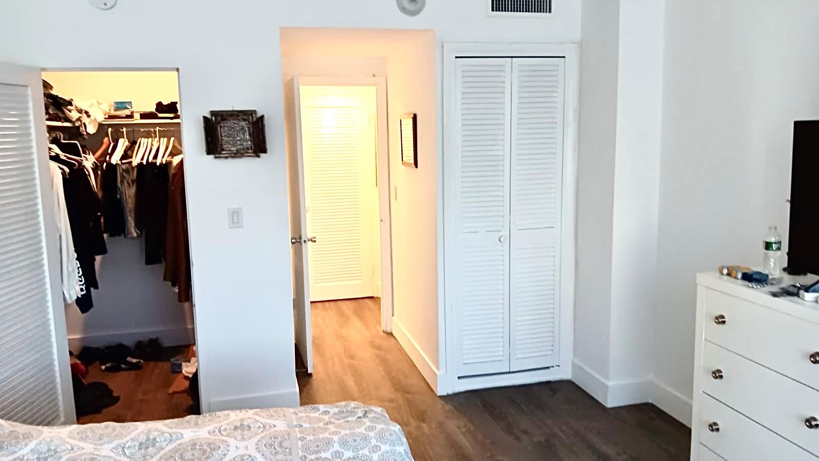 Coral Ridge Towers South - Residential