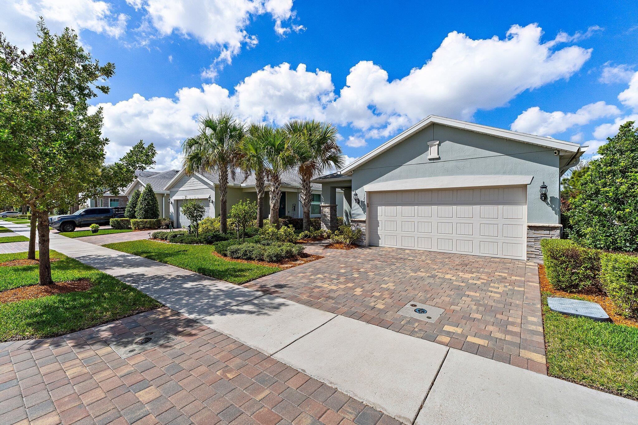 PULTE AT TRADITION PHASE 1 - Residential