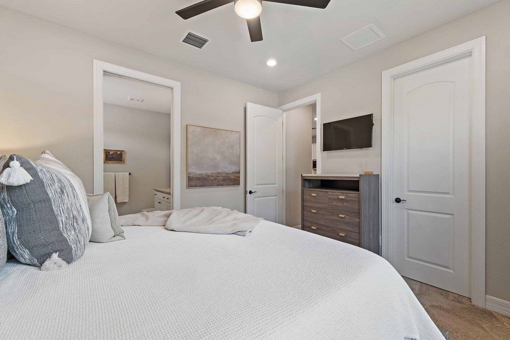 PULTE AT TRADITION PHASE 1 - Residential