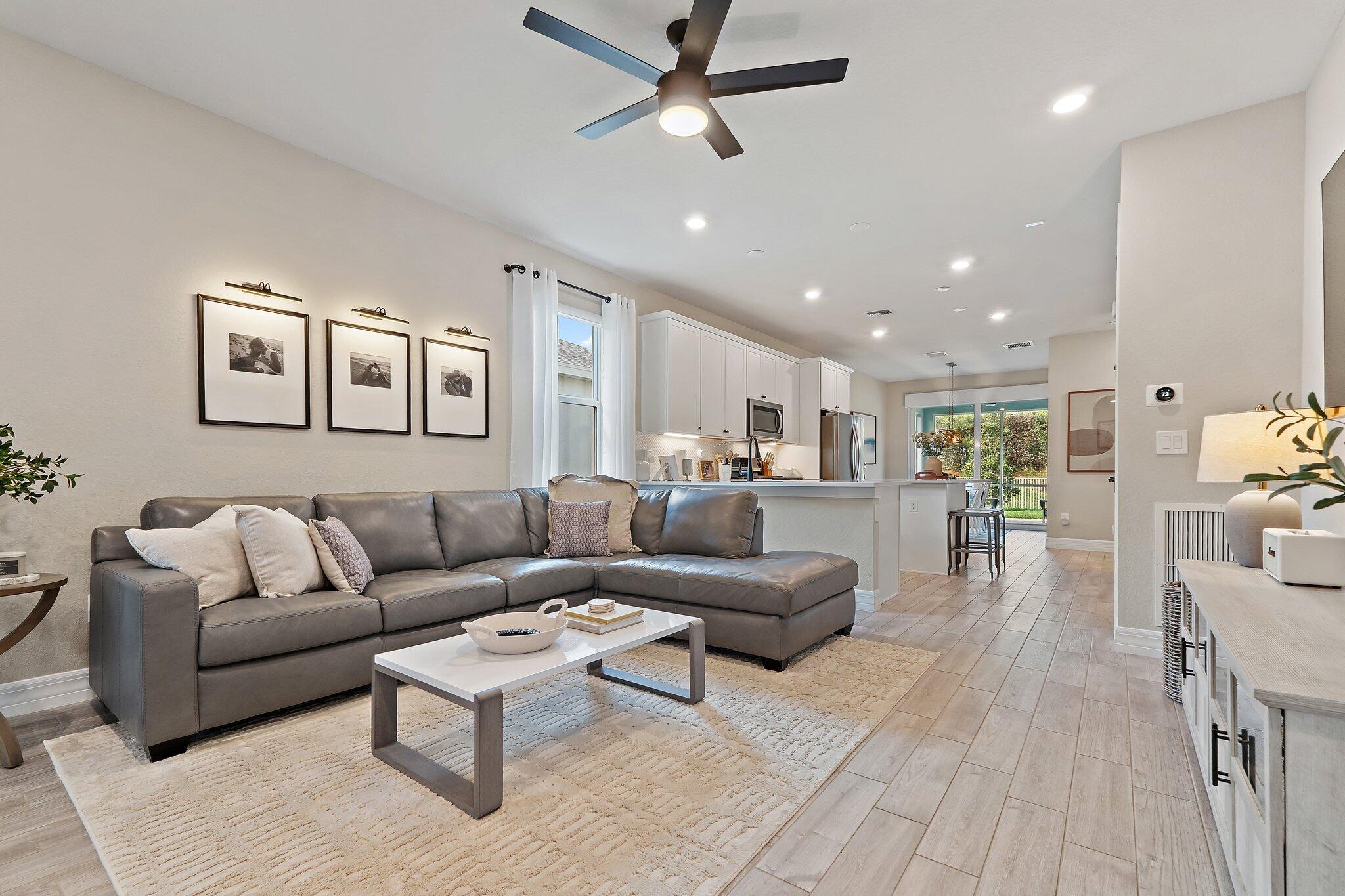 PULTE AT TRADITION PHASE 1 - Residential