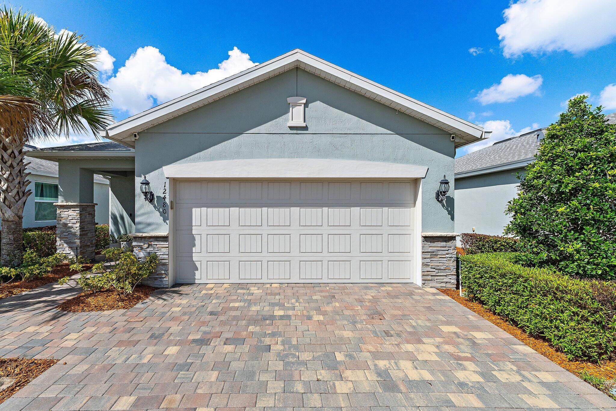 PULTE AT TRADITION PHASE 1 - Residential