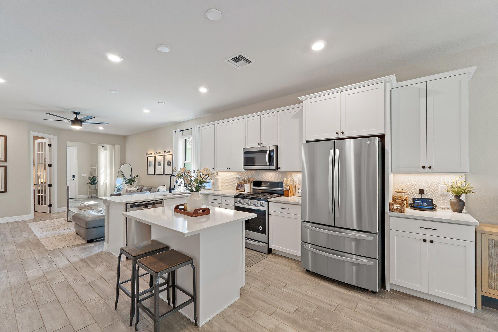 PULTE AT TRADITION PHASE 1 - Residential