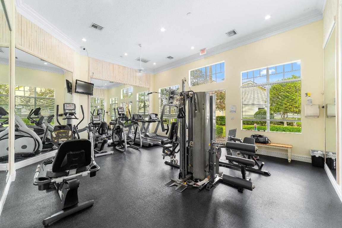 MARINER BAY - Residential