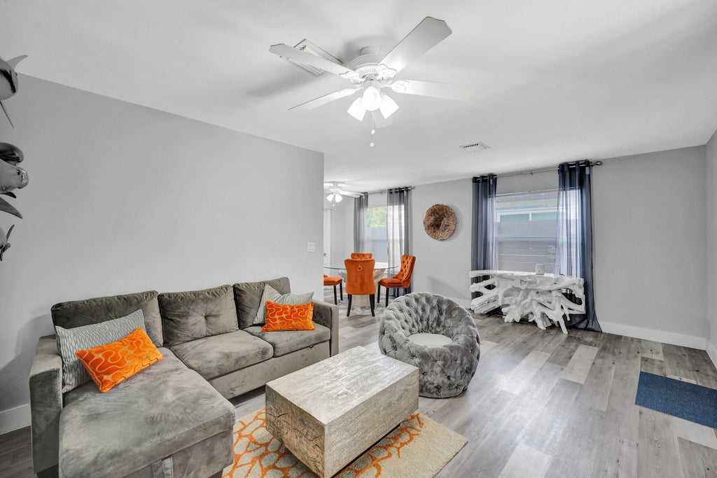 Photo of 1624 NW 9TH Avenue, Fort Lauderdale, FL 33311 (MLS # B26079902)