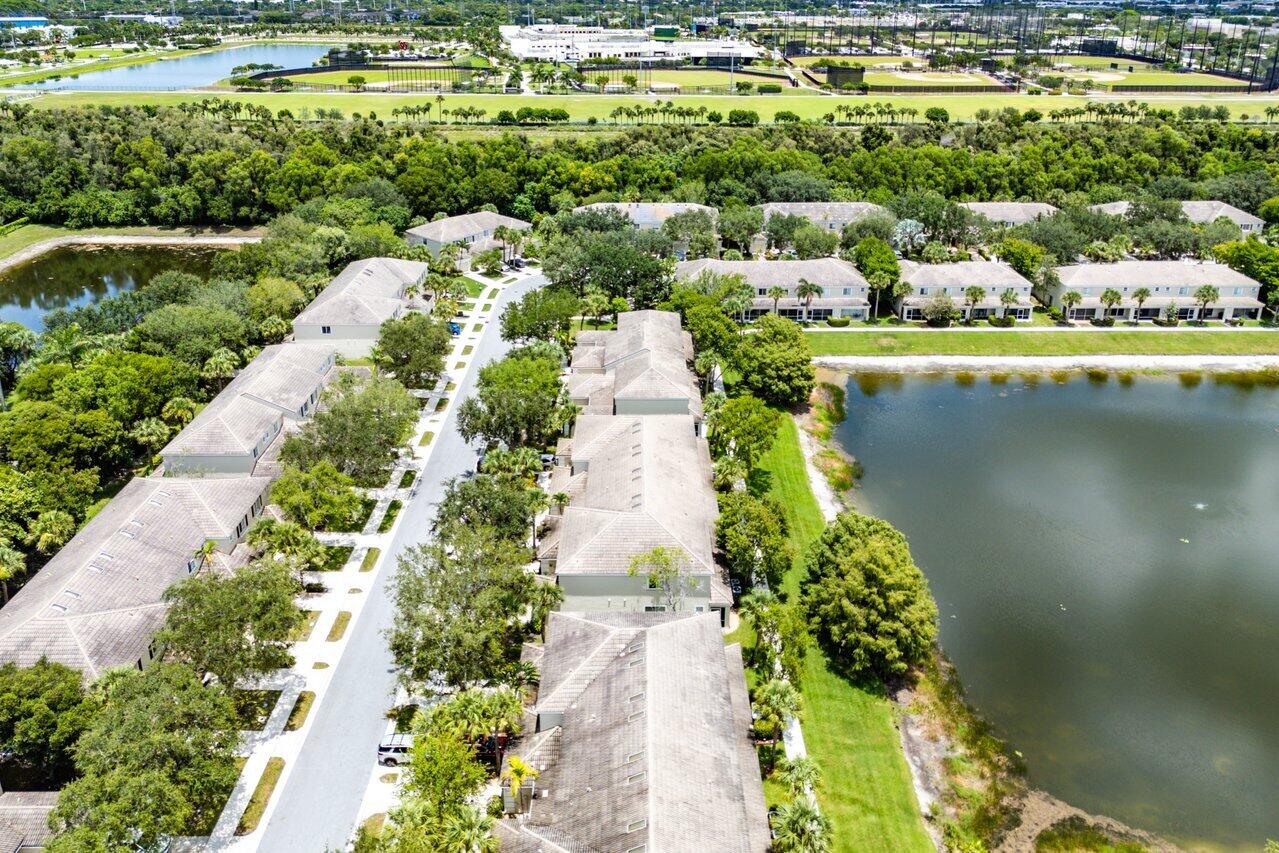 PalmBrooke Townhomes - Residential
