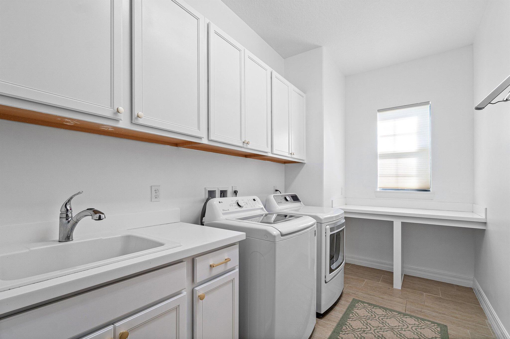 Sonoma Isles - Residential Lease