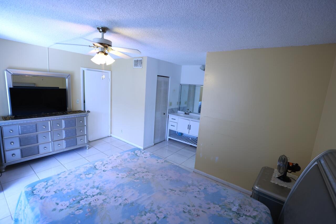 ROYAL PARK GARDENS I-J CONDO - Residential