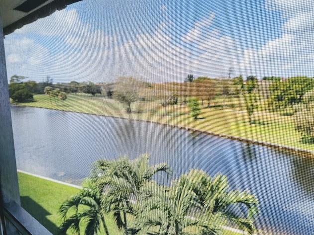 LAS VISTAS AIN INVERRARY - Residential