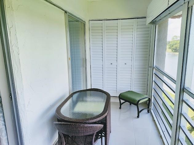 LAS VISTAS AIN INVERRARY - Residential
