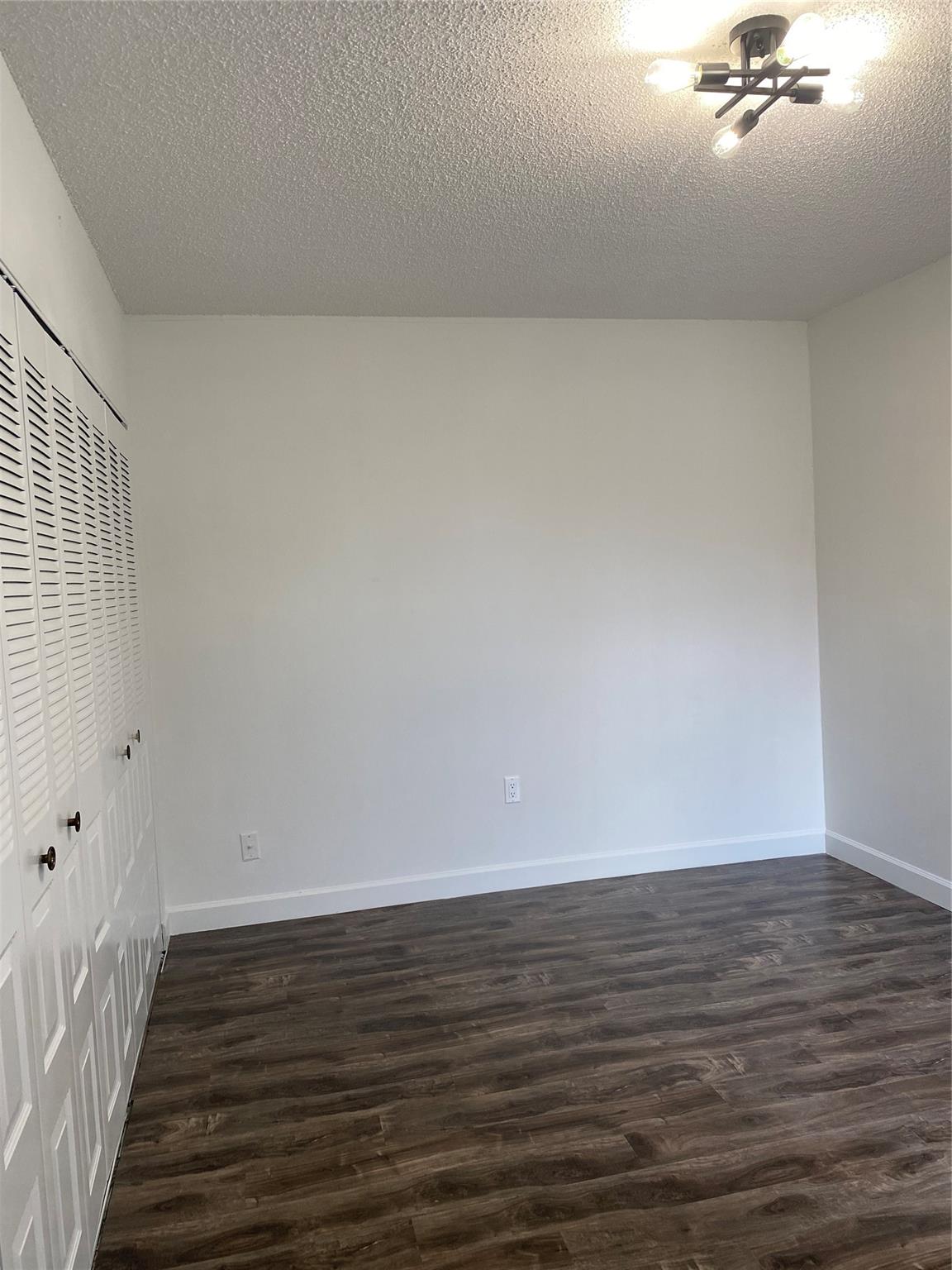 NEW RIVER ESTATES SEC 3 - Residential Lease