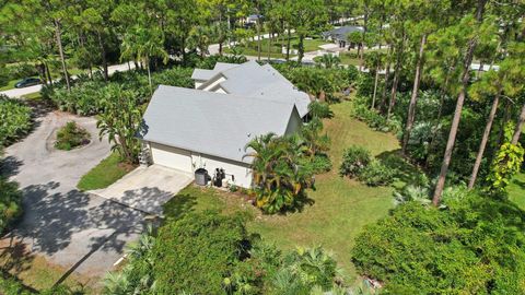 A home in Loxahatchee