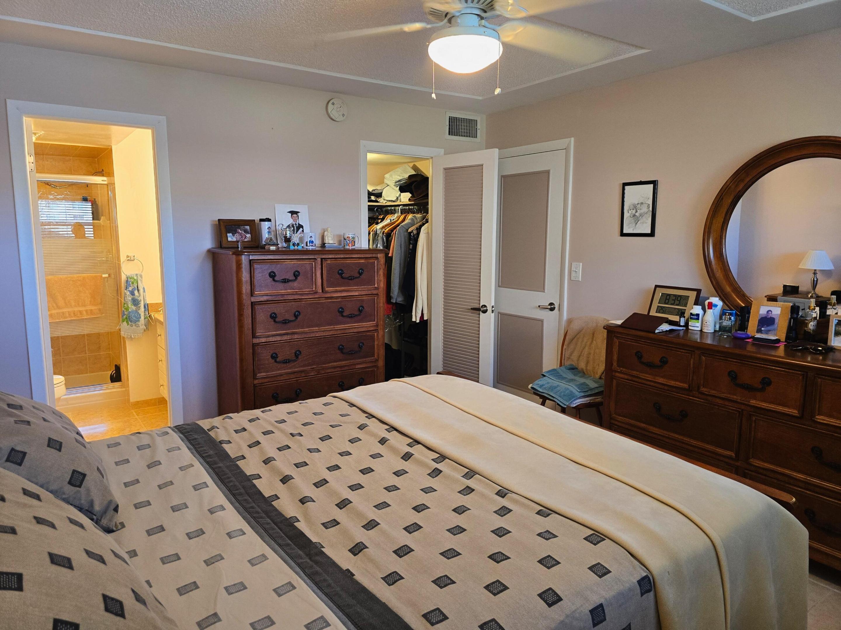 Sunrise Lakes 88 - Residential