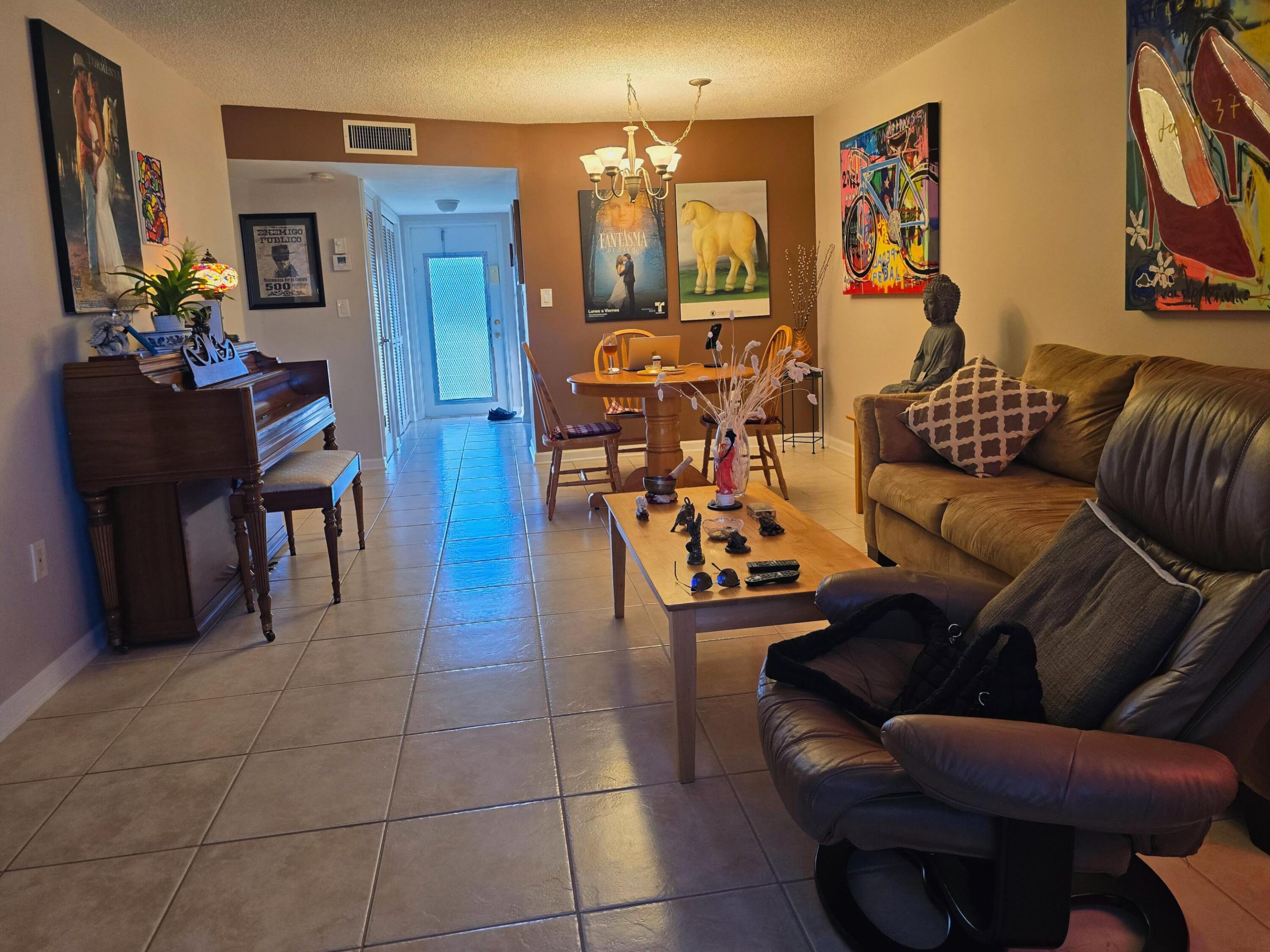 Sunrise Lakes 88 - Residential