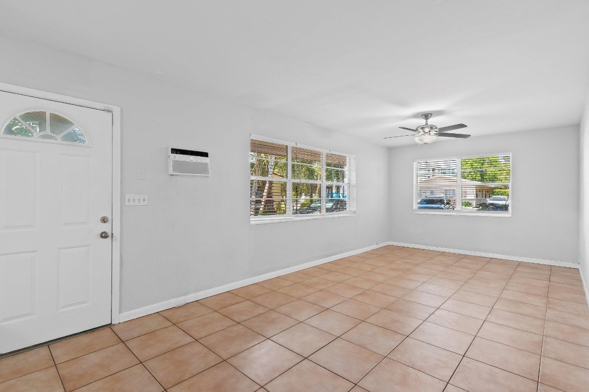 WILTON MANORS - Residential Lease