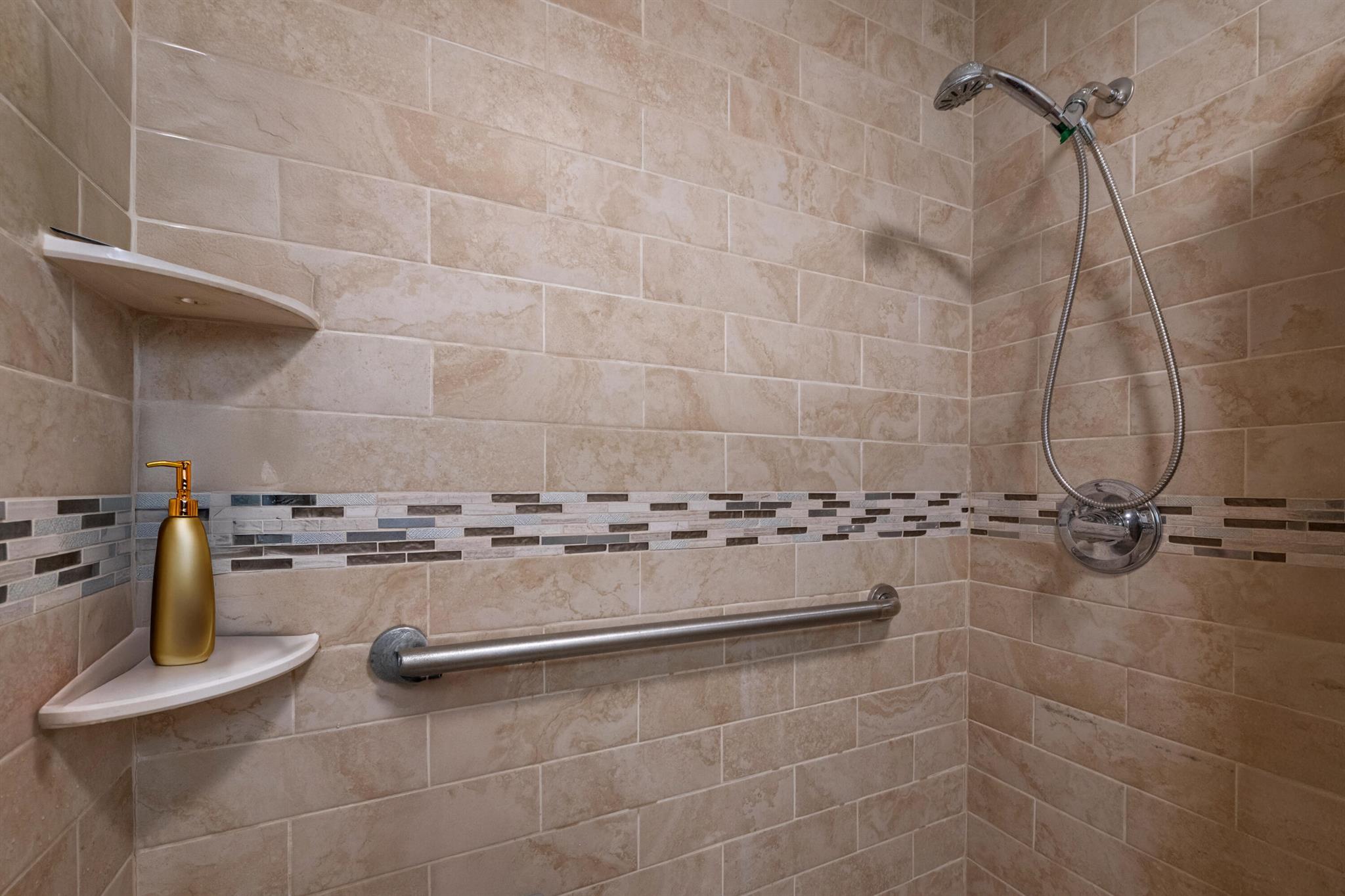 DRIFTWOOD ACRES NO 20 - Residential