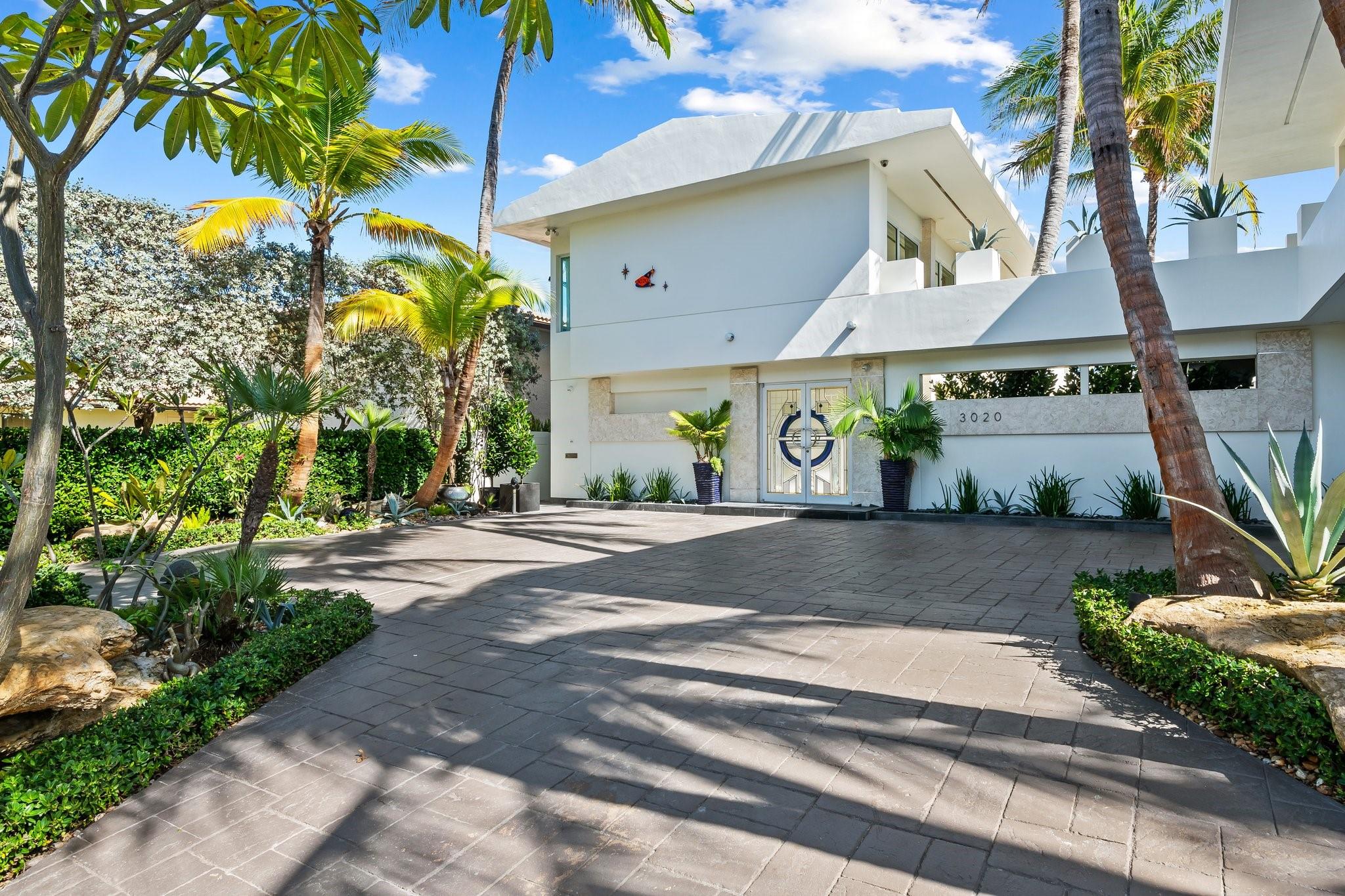 Lauderdale Beach 4-2 B - Residential