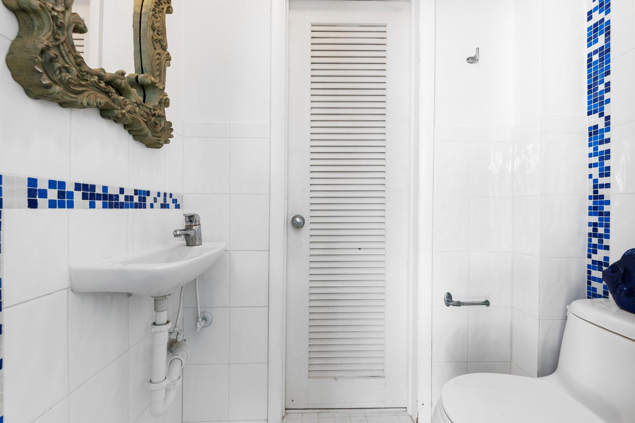 Lauderdale Beach 4-2 B - Residential