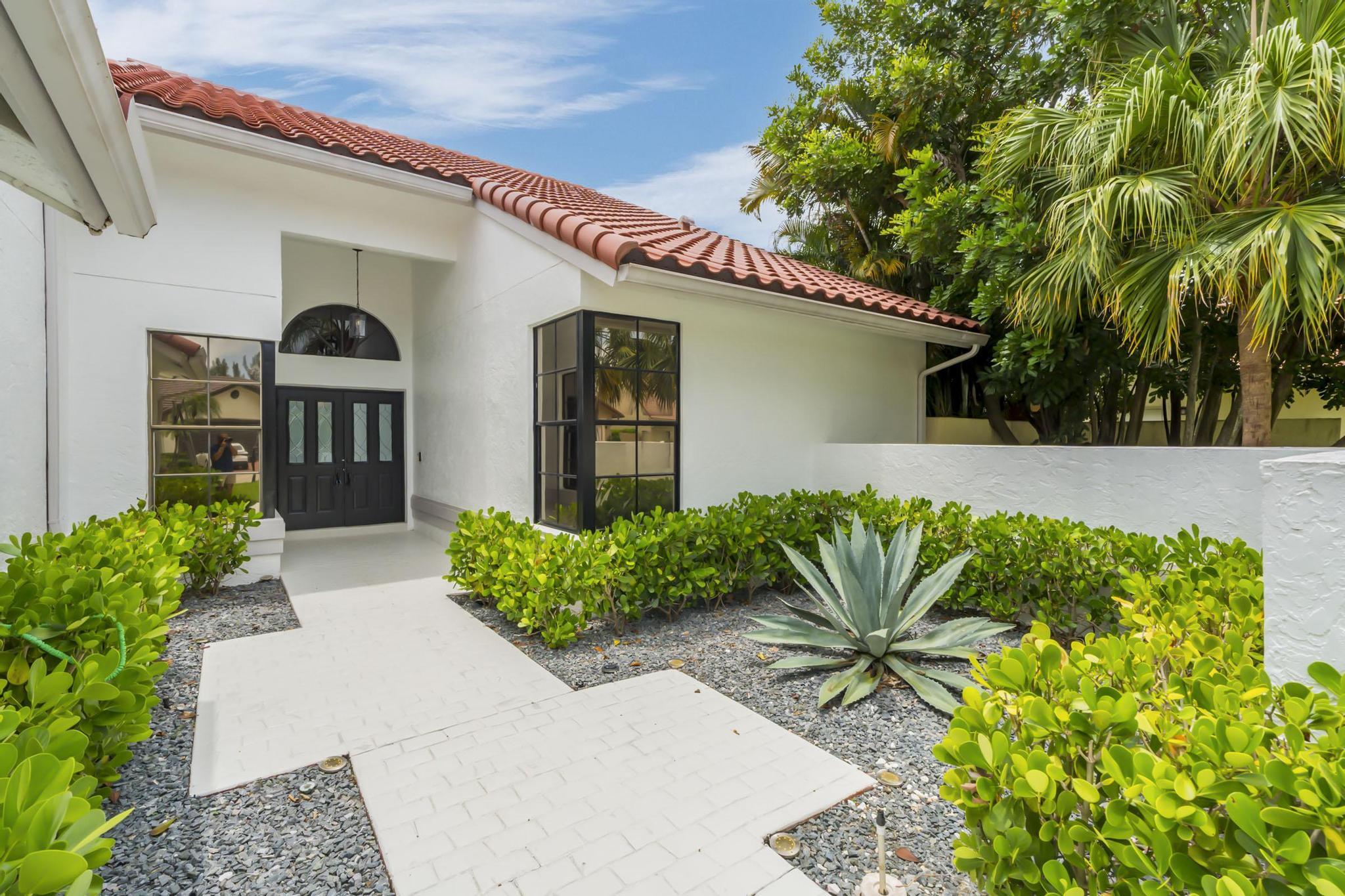 19325 Cherry Hills Terrace