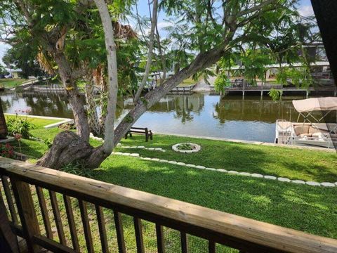 A home in Okeechobee